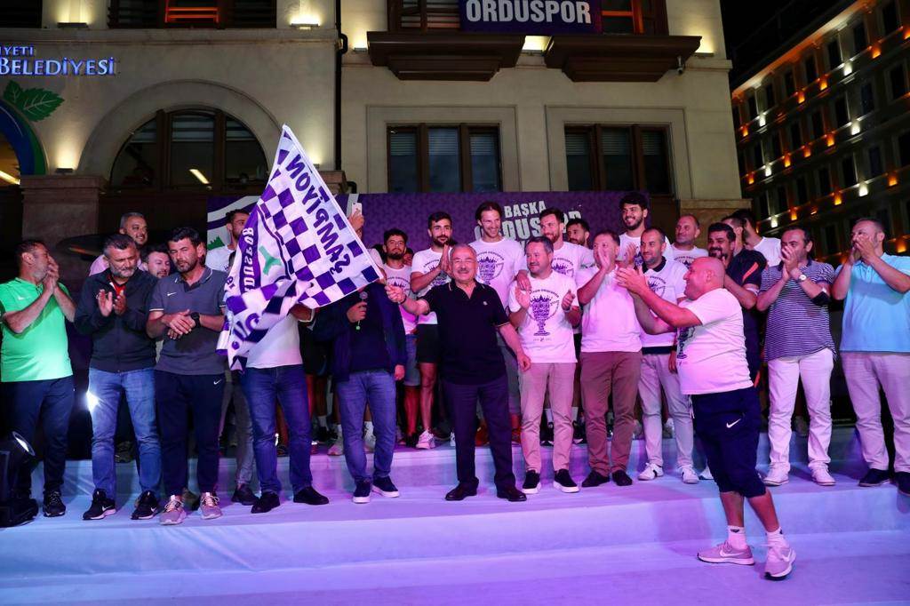 BAŞKAN GÜLER: “EFSANE GERİ DÖNDÜ”